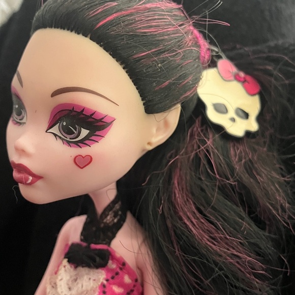 Vintage Monster High, Draculora G1, from Dot dead gorgeous also includes tiara - Picture 5 of 10